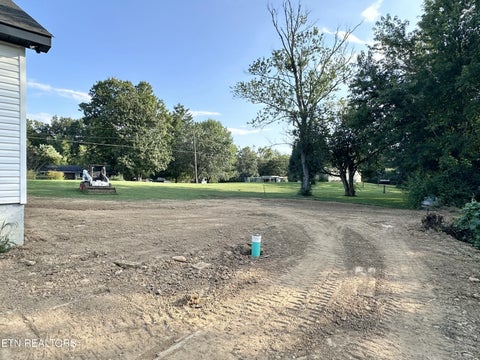 Tiny photo for 541 Cherokee Ave, Clinton, TN 37716 (MLS # 1353904)
