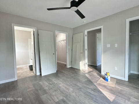 Tiny photo for 541 Cherokee Ave, Clinton, TN 37716 (MLS # 1353904)