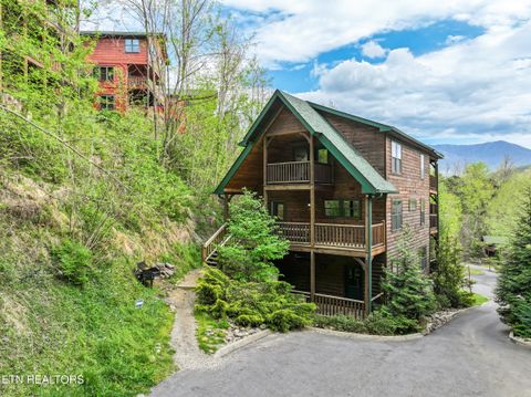 Photo of 714 Mountain Stream Way, Gatlinburg, TN 37738 (MLS # 1338793)