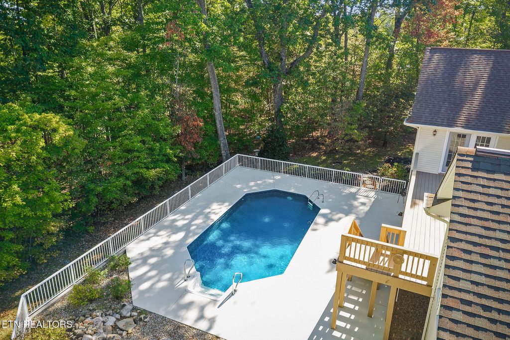 Photo of 64 Cedar Ridge Court, Fairfield Glade, TN 38558 (MLS # 1317367)