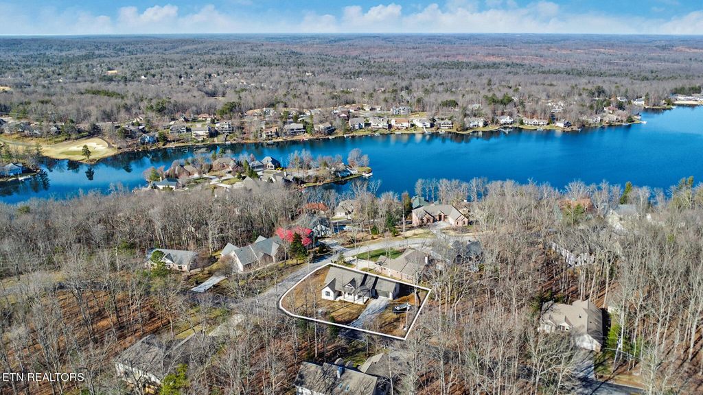 Photo of 124 Markham Lane, Crossville, TN 38558 (MLS # 1322755)