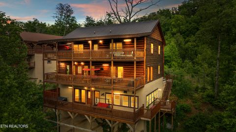 2864 Owens Rdg Way Sevierville TN 37876