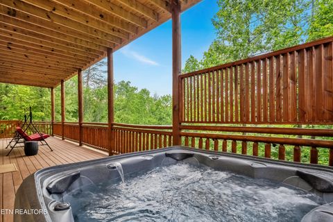 Tiny photo for 2864 Owens Rdg Way, Sevierville, TN 37876 (MLS # 1320944)
