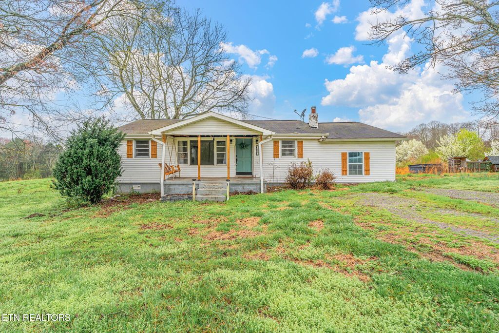 Photo of 6430 Simpson Rd, Loudon, TN 37774 (MLS # 1331043)