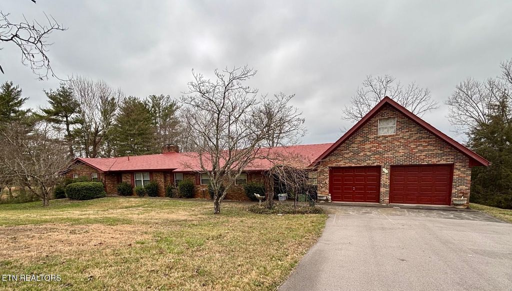 Photo of 1614 Oak St, Loudon, TN 37774 (MLS # 1325718)