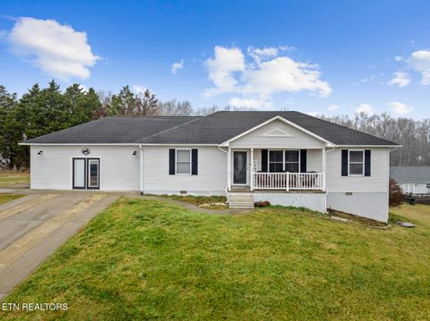 Photo of 212 Bayberry Drive, Crossville, TN 38555 (MLS # 1325918)