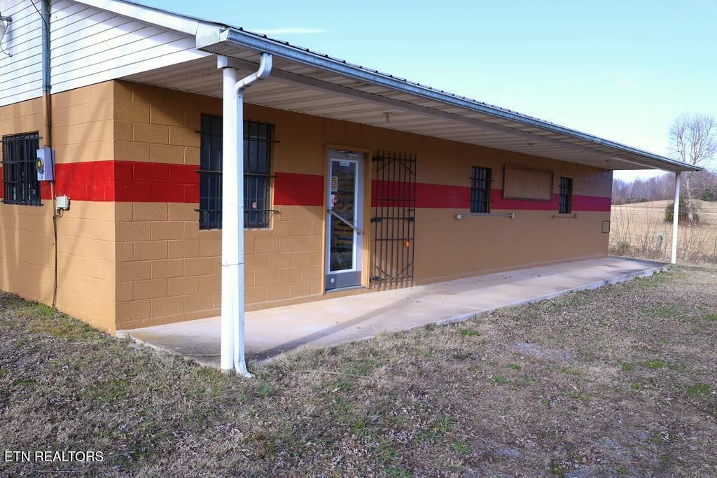 Photo of 4075 York Hwy, Gainesboro, TN 38562 (MLS # 1340594)