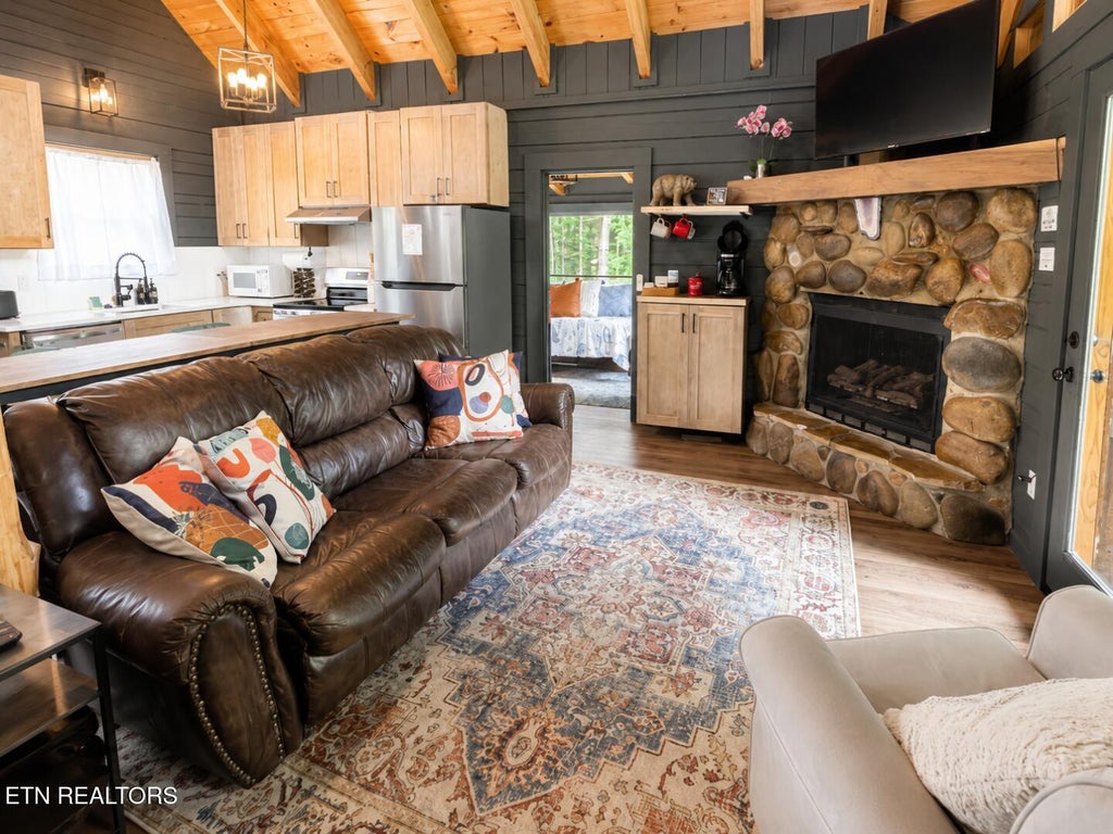 Photo of 3907 Cloud Way, Sevierville, TN 37876 (MLS # 1350495)
