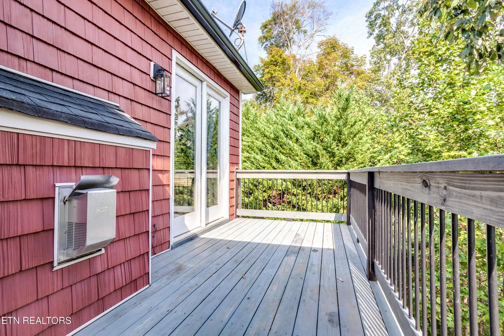 Photo of 1903 Hickory Pointe Lane, Maynardville, TN 37807 (MLS # 1336912)