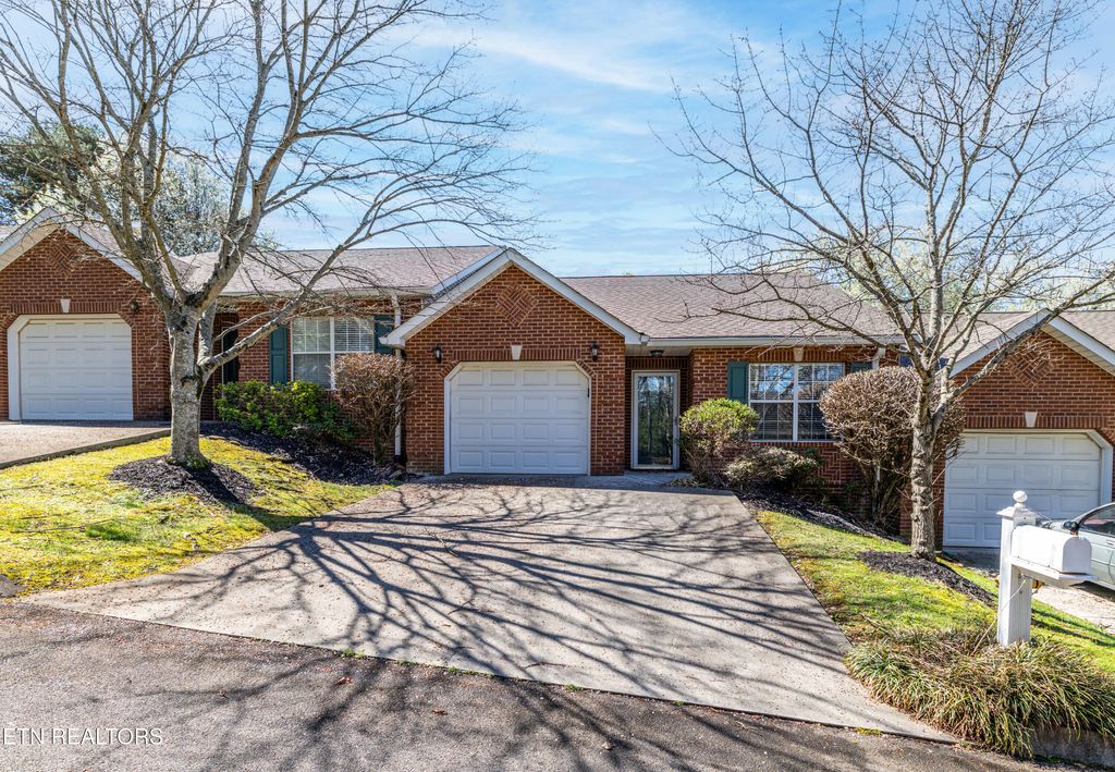 Photo of 1315 Lucy Way #7, Knoxville, TN 37912 (MLS # 1339689)