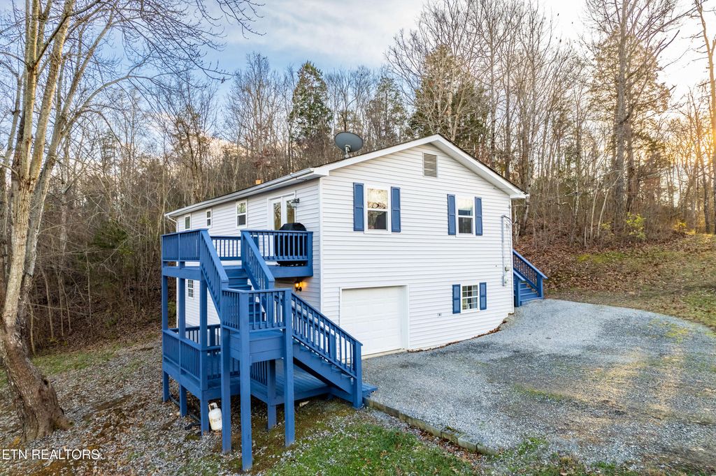 Photo of 260 Bowers Circle, Friendsville, TN 37737 (MLS # 1287967)