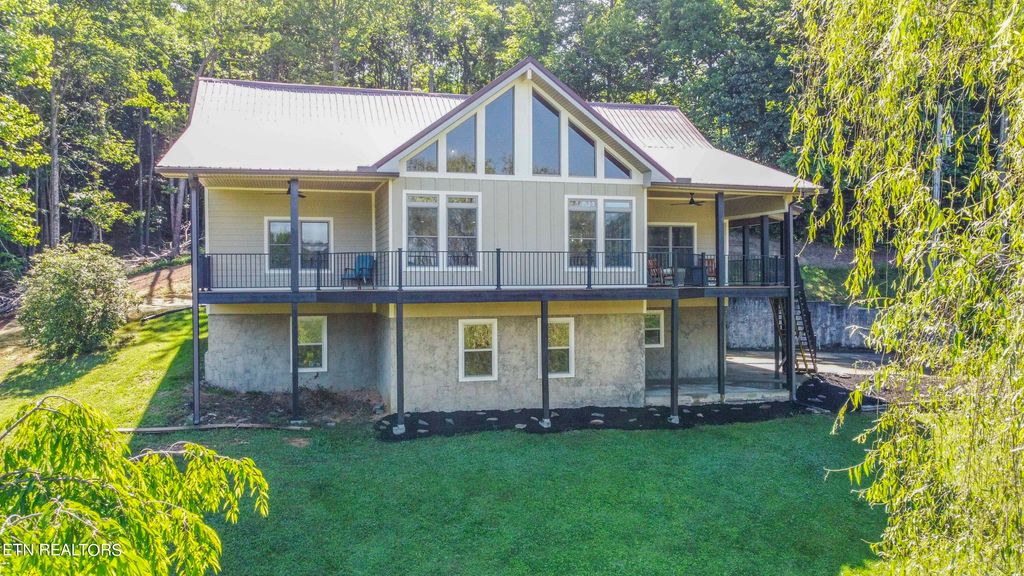 Photo of 166 Wilderness Drive, New Tazewell, TN 37825 (MLS # 1266143)