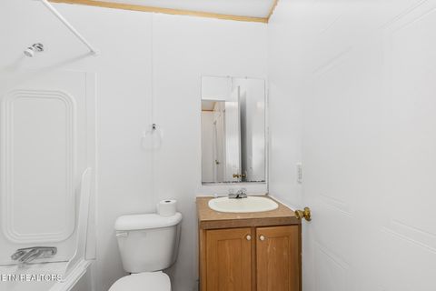 Tiny photo for 336 Hillcrest Circle, Etowah, TN 37331 (MLS # 1337948)