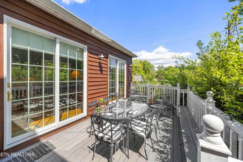 Tiny photo for 932 Woodside St, Knoxville, TN 37919 (MLS # 1339036)