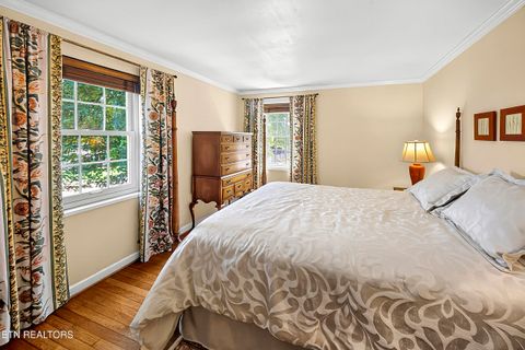 Tiny photo for 932 Woodside St, Knoxville, TN 37919 (MLS # 1339036)