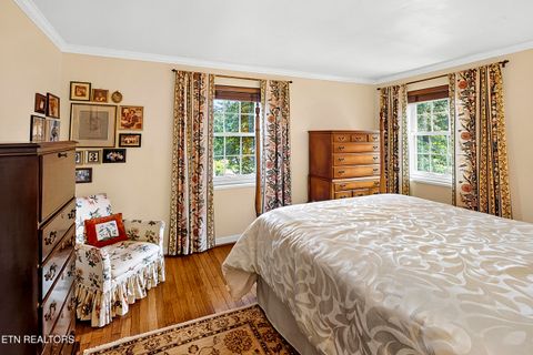 Tiny photo for 932 Woodside St, Knoxville, TN 37919 (MLS # 1339036)
