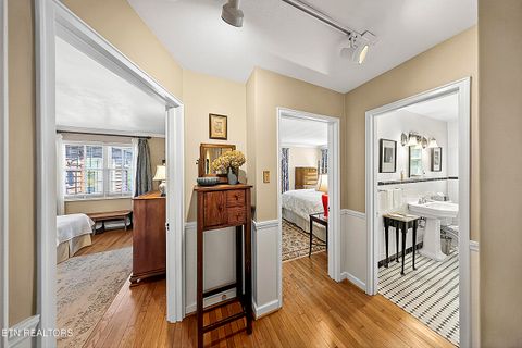 Tiny photo for 932 Woodside St, Knoxville, TN 37919 (MLS # 1339036)