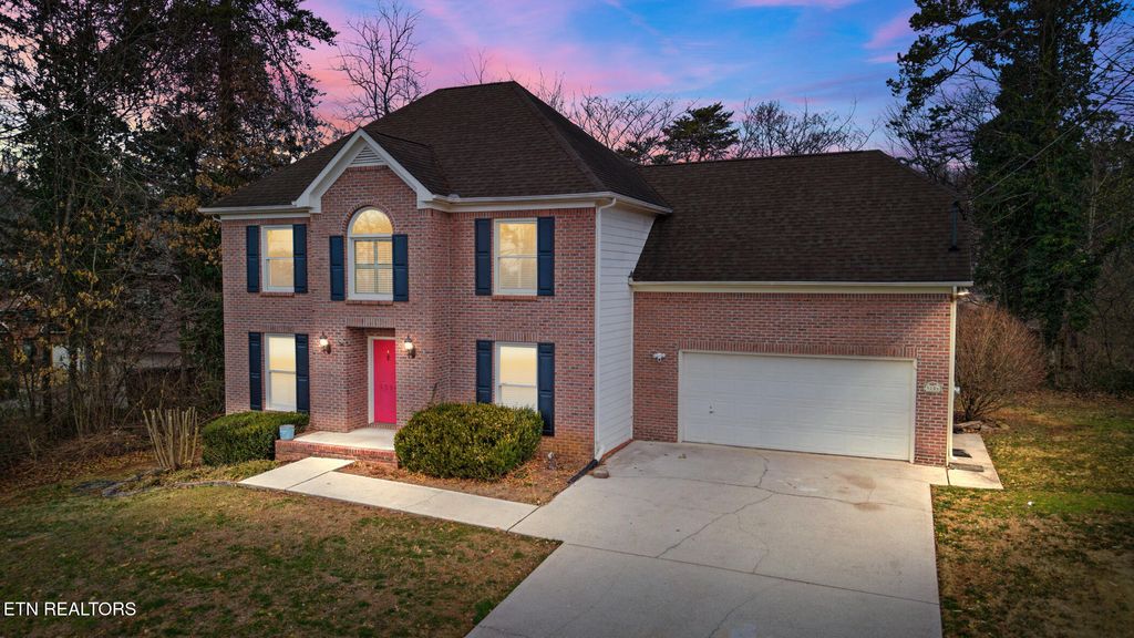 Photo of 5204 Custis Lane, Knoxville, TN 37920 (MLS # 1340298)