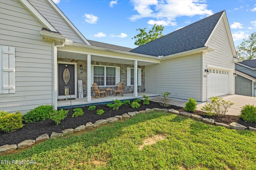 Photo of 5004 Curtis Way, Cookeville, TN 38506 (MLS # 1338217)