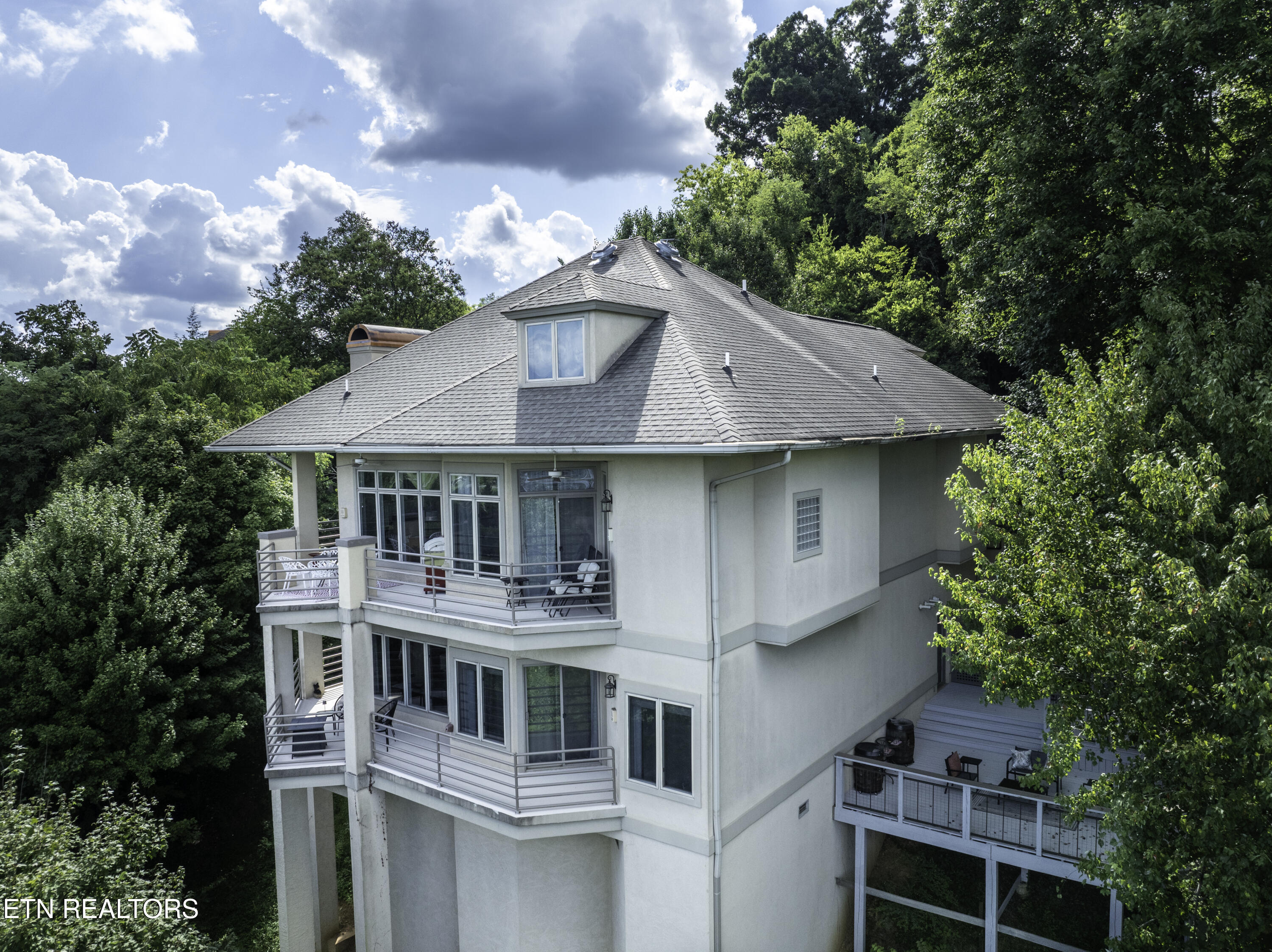 234 Timberlodge Lane
