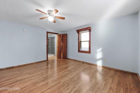 Tiny photo for 2719 Oak Grove Rd, Rocky Top, TN 37769 (MLS # 1327249)