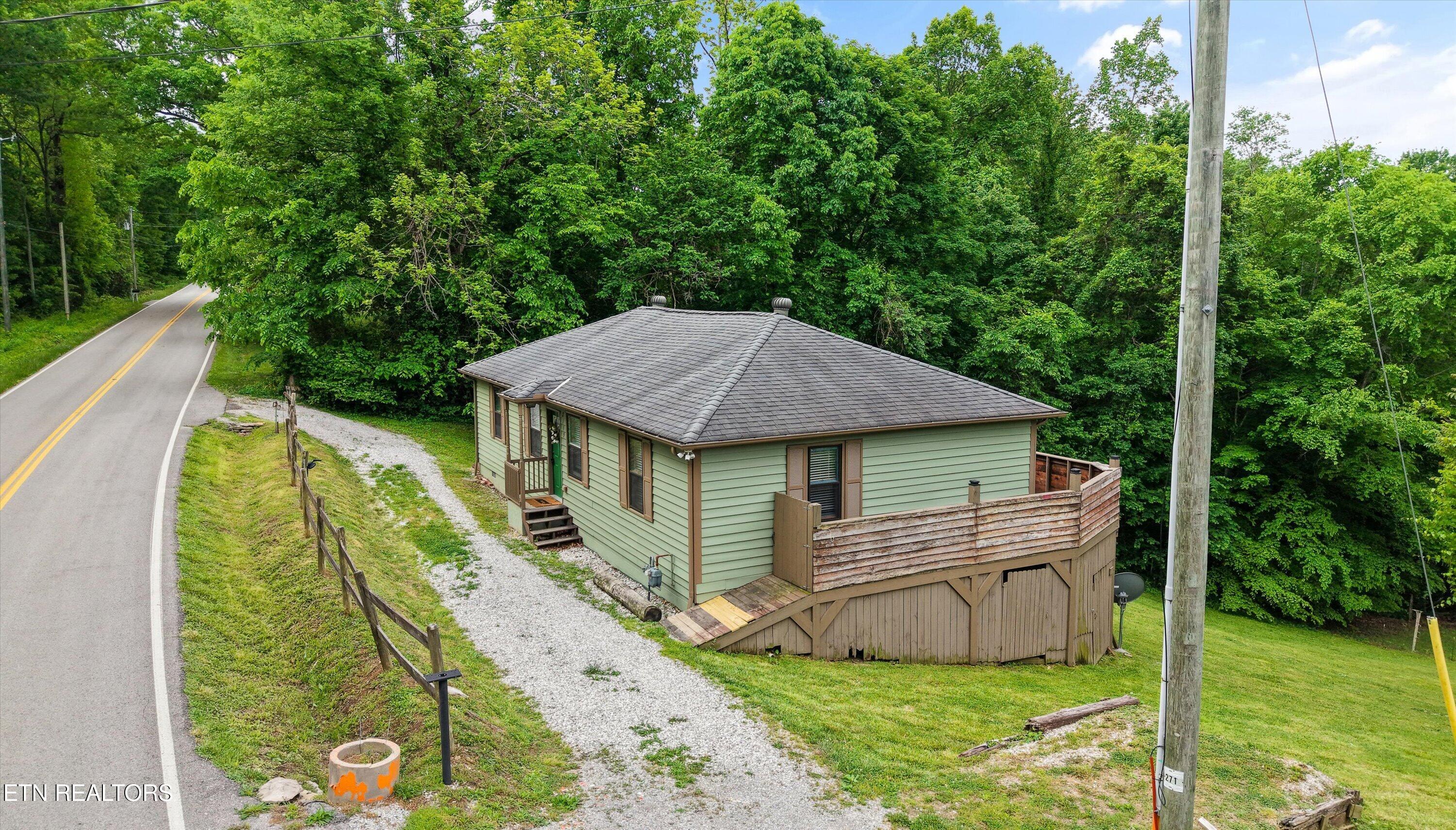 2719 Oak Grove Rd