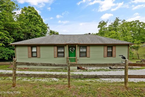 2719 Oak Grove Rd Rocky Top TN 37769