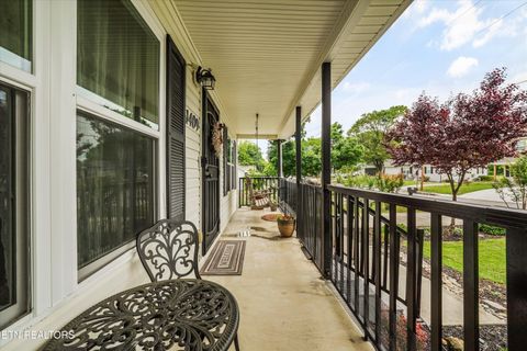 Tiny photo for 1409 Monroe Ave, Maryville, TN 37804 (MLS # 1340719)