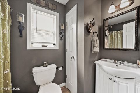 Tiny photo for 1409 Monroe Ave, Maryville, TN 37804 (MLS # 1340719)