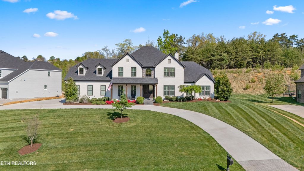 Photo of 2014 Mystic Ridge Rd, Knoxville, TN 37922 (MLS # 1340056)