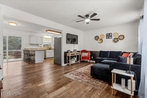 Tiny photo for 334 N Washington Ave, Etowah, TN 37331 (MLS # 1355639)