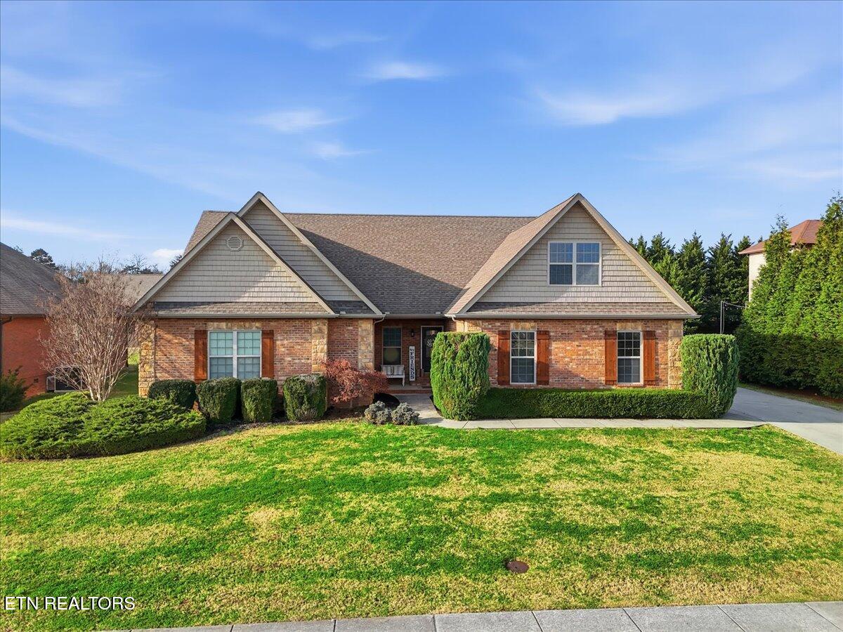 1179 Linford Circle