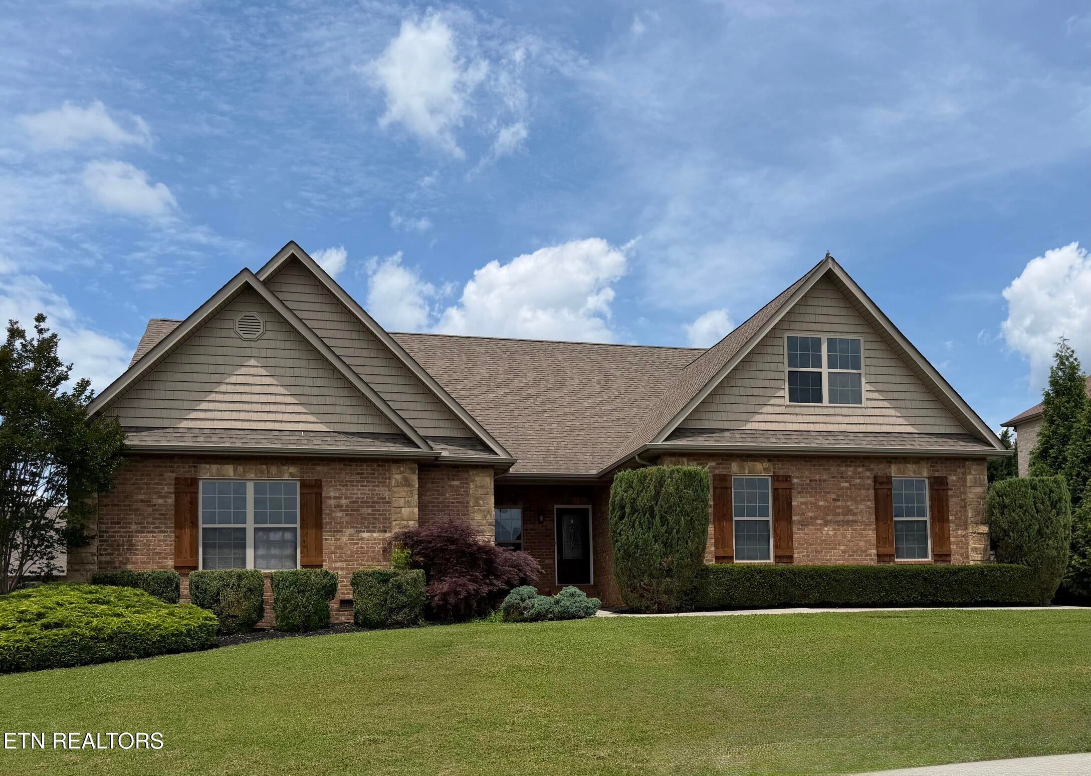 1179 Linford Circle