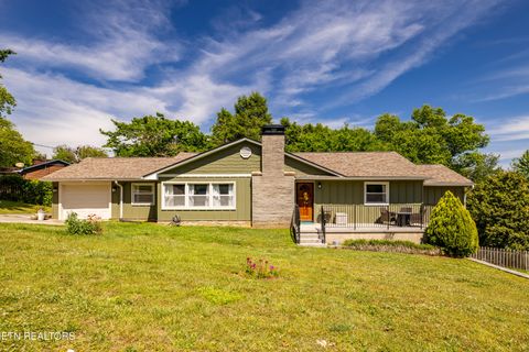 Photo of 4704 Santala Drive, Knoxville, TN 37909 (MLS # 1341149)