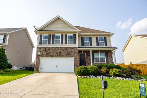 Photo of 1821 Point Wood Drive, Knoxville, TN 37920 (MLS # 1350265)