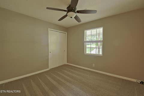 Tiny photo for 700 Lake Forest Drive, Lenoir City, TN 37772 (MLS # 1349784)