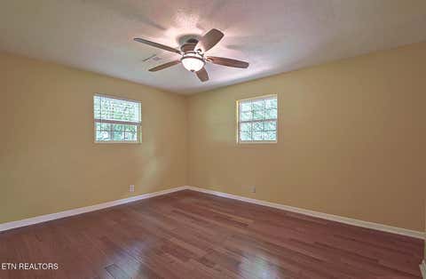 Tiny photo for 700 Lake Forest Drive, Lenoir City, TN 37772 (MLS # 1349784)