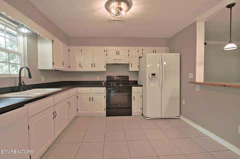 Tiny photo for 700 Lake Forest Drive, Lenoir City, TN 37772 (MLS # 1349784)