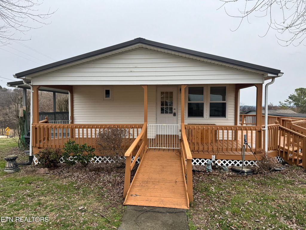 Photo of 3365 Baker Springs Rd, White Pine, TN 37890 (MLS # 1331281)