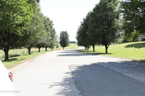 Tiny photo for 1 Magnolia Way, Madisonville, TN 37354 (MLS # 1340764)