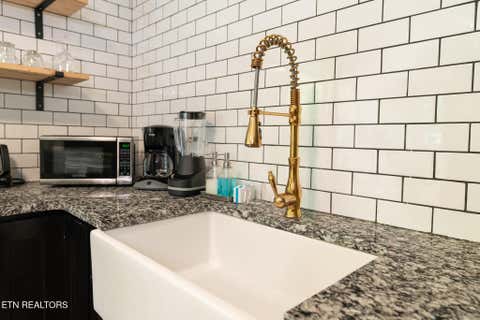 Tiny photo for 2400 Aberdeen Lane, Knoxville, TN 37920 (MLS # 1349989)