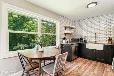 Tiny photo for 2400 Aberdeen Lane, Knoxville, TN 37920 (MLS # 1349989)