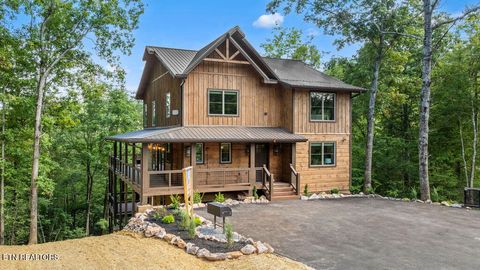 1340 Mountain Ash Way Sevierville TN 37876