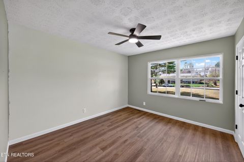 Tiny photo for 1205 Hoss Rd, Powell, TN 37849 (MLS # 1333591)