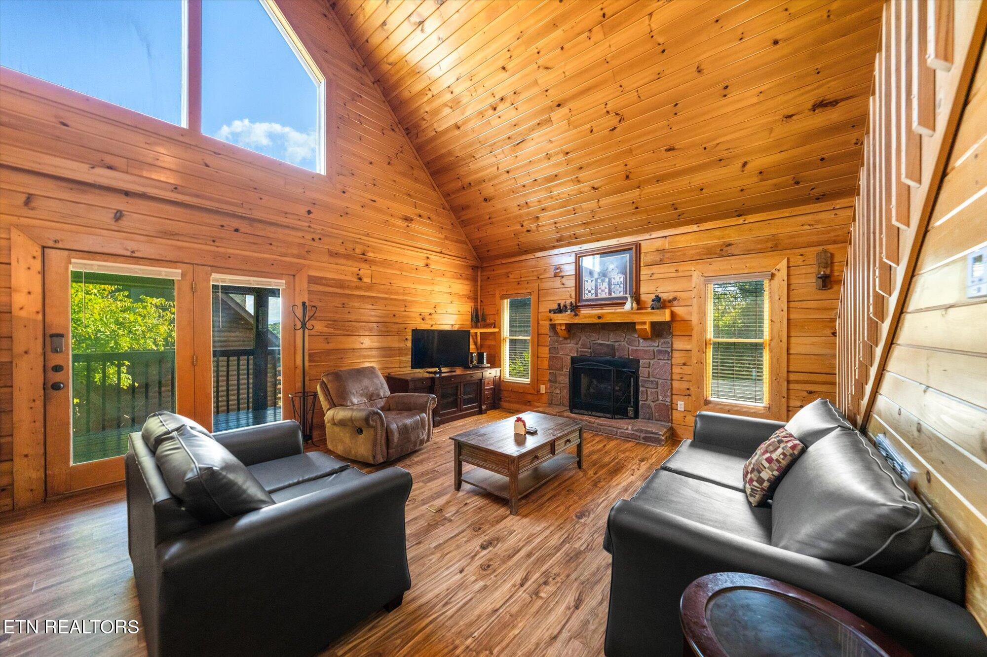 2223 Eagle Feather Drive