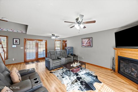 Tiny photo for 3888 Cosby Hwy, Cosby, TN 37722 (MLS # 1327496)