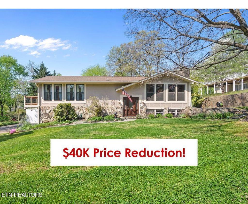 Photo of 1623 Hightop Tr, Knoxville, TN 37923 (MLS # 1336237)