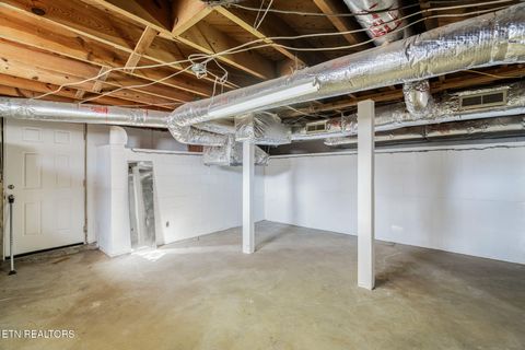 Tiny photo for 914 E Beaver Creek Drive, Knoxville, TN 37918 (MLS # 1324127)