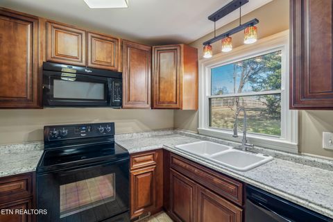 Tiny photo for 914 E Beaver Creek Drive, Knoxville, TN 37918 (MLS # 1324127)