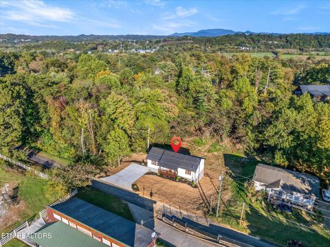 Tiny photo for 922 Beech Rd, Sevierville, TN 37862 (MLS # 1319233)